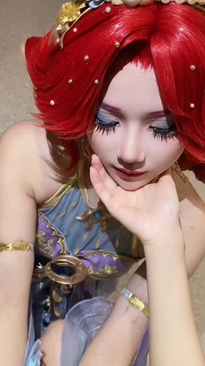 Naiad Cosplay: Unveiling Grace in Identity V