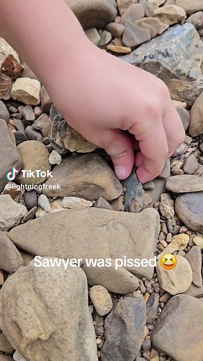 #adventure #ozarks #creek #arrowheadhunting #artifactrescue #arrowhead #greatoutdoors #arrowheadhunter #nativeamerican #arkansas #