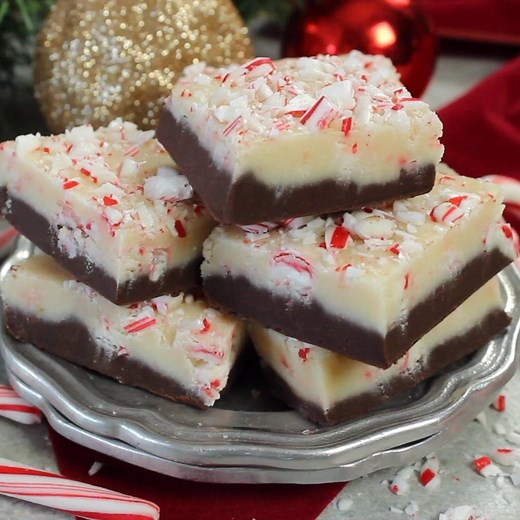 1.3M views · 1.3K reactions | This PEPPERMINT BARK FUDGE is a great, easy, and festive holiday treat! It also makes a great edible gift! Print the recipe HERE: https://sugarspunrun.com/peppermint-bark-fudge/ | Sugar Spun Run | Facebook