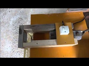 アルミ缶を自動で潰す機械を作ってみました。