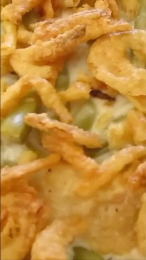French’s GREEN BEAN CASSEROLE 😋 Thanksgiving Side Dish 🦃 #food #baking #vegetables #recipe