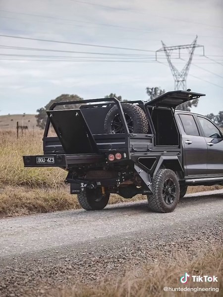 Custom Toyota Hilux Canopy Options for Hunting Enthusiasts