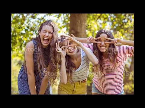 Girls Giggling (Laughing Sound Effect)