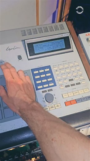 Raw from the Akai mpc 60 to the mixer 💾🎛🎚🔥 While im sick and not on strength i still post the beat. And now get back to bed 🤧🤒 | Tommy Vamoz