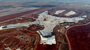 Confirma López Obrador la cancelación del aeropuerto en Texcoco