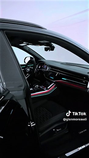 2024 Audi RSQ8 Showcase