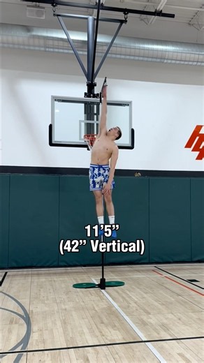 5’11” Pro Dunker Tests his Vertical 👀
