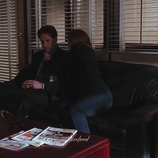 🩸🧛🏻‍♂️ #mulderandscully #msr #gilliananderson #davidduchovny #thexfiles #danascully #foxmulder