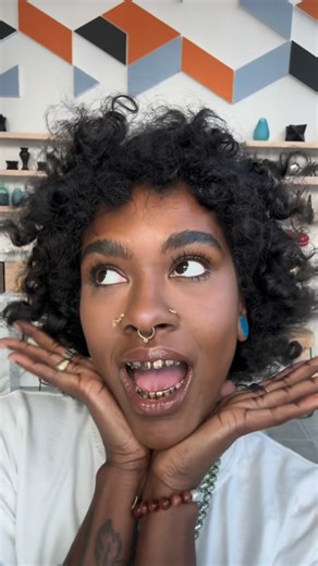 👑 KWEEN OF THE DIMES 💎 on Instagram: "sum 4 the ladies 😏💚 how yall feeling?"