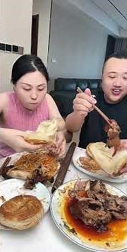 🤣 🍗 Husband vs Wife Food Challenge | Unexpected Ending 😆
