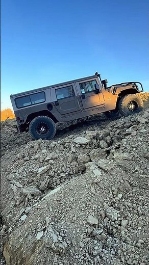 Why the H1 Hummer Is Still the King !! #humvee
