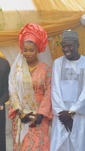 92K views · 6.4K reactions | Happy married couple ❤️ | Alaroby Albaarizy | Facebook