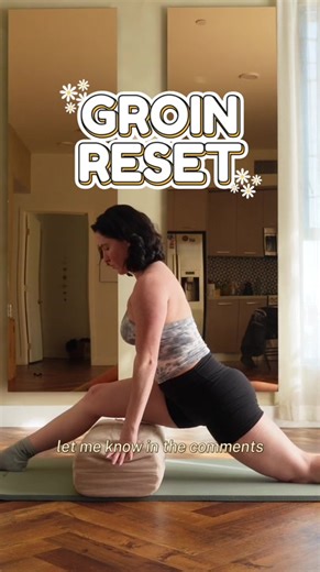 Tight hips? Groin tension? Slow mobility work hits different ✨ #MobilityFlow #YogaRoutine #HipRelease #FlexibilityTips #FlowwithAdee