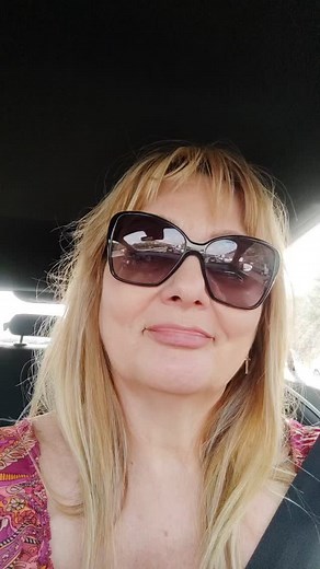 471 reactions · 122 comments | Ono kad putujete,pustite lijepu muziku i guštate....Putujemo put Toulona #majda#relax | Majda Dželalija | Facebook