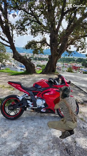 Exploring the Power of Italika Vortex 600cc and 800cc Motorcycles