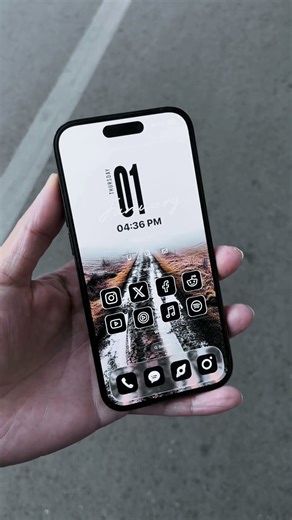 iPhone iOS 26 minimalist desktop setup📱#iphone #ios26 #setup #shorts