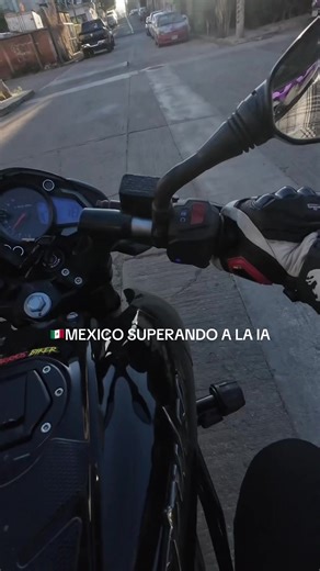 México Superando a la IA: Biker y Motovlog