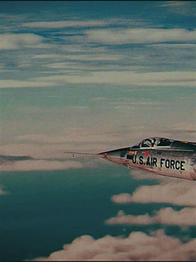 Exploring the SR-71 Blackbird: A Technological Marvel