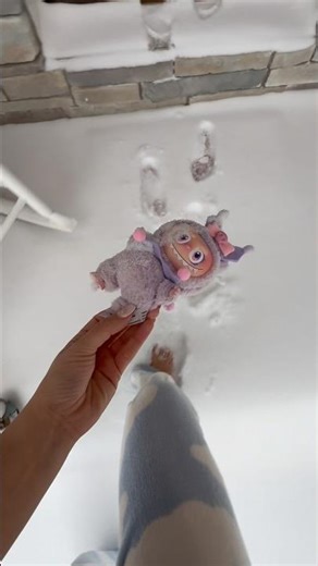 LABUBU VS SNOWSTORM 🫣❄️‼️ #labubu #snow #viral #satisfying #funny #tiktok #omg #toys #trending