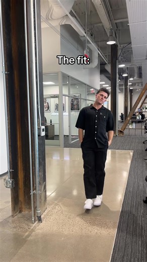 Unemployed Behavior at Work: Office Humor Moments