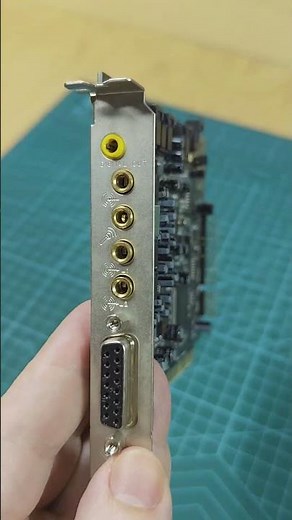 Sound Blaster Live!: The best sound card of its time? 🔊🔥 #RetroPC #SoundBlaster #VintageTech