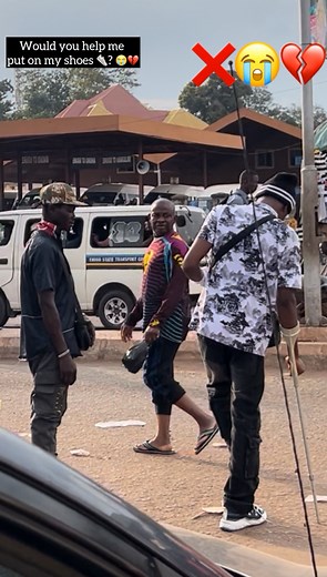 Social Experiment Test That Will Make You Cry 😭💔 (Be Kind To Others) 🥹 #socialexperiment #foryouシ #emotional #HumanityTest #facebookreelsviral #emotions #prankvideo #facebookviral #goviral #fypシ | Godson Prank