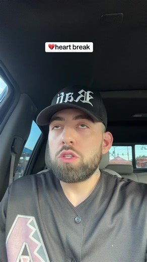 Funny Green Screen Reactions to Mean Comments