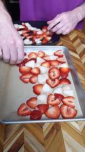 Strawberry Peanut Butter Bars 🍓 | Brain Food