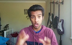 【赚钱Python】用Moviepy制作广告，推销课程。好创意