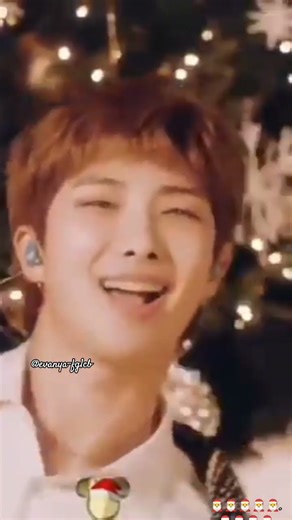 #BTS / Merry Christmas 🌲🎄🎅 /BTS christmas ☃️ celebration/BTS singing Santa clause coming to the town