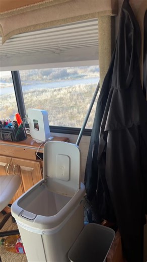 Full-Time RV Living: Enjoying Beautiful Views in Utah