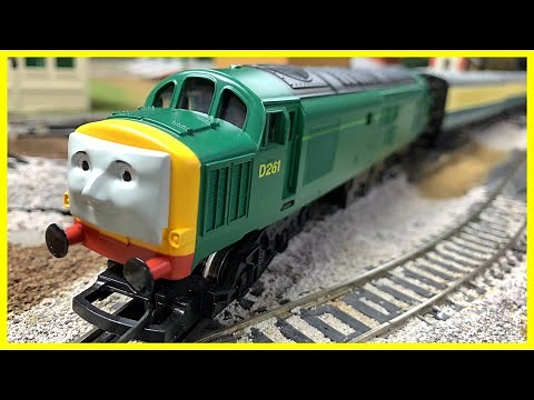 Diesel D261 Pulling The Express - Hornby Trains Thomas & Friends OO Gauge
