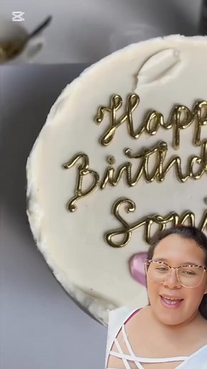 Receta y paso a paso de cómo preparar un glitter dorado para escribir sobre tus cakes 🥳🥳🥳🥳🥳 | Dulce educación