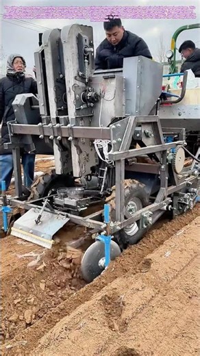 Seeding Simplicity: The Machine That Plants Potatoes One at a Time