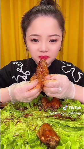 ASMR Sound On 🔊 Tiktok Eating Show 😋 spicy chicken wings #food #foodie #asmr #asmrsounds #asmrvideo #asmrtiktoks #asmrfood #asmreating #chinesefood #chinesemukbang #chineseasmr #koreanfood #japanesefood #spicy #spicyfood #mukbang #eatingshow #mukbangeatingshow #mukbangvideo #fyp #fypシ #trending #trendingvideo #trend #delicious #hungry #chicken #chickenwings