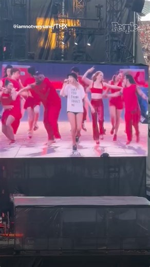 #TaylorSwift made a fans birthday extra special. ❤️ | People