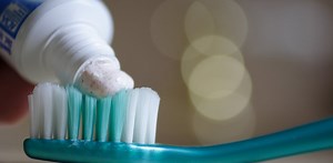 Tiny beads, big problem, easy fix: why scientific evidence supports a ban on microbeads