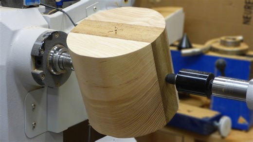 Tourner un bol carré sur 3 axes ! Tournage sur bois