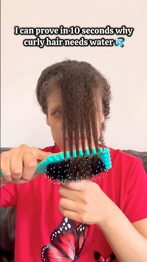 Be Honest… Have You EVER Brushed Your Curls Dry? 😭👇| Brush and Style Curls Hack