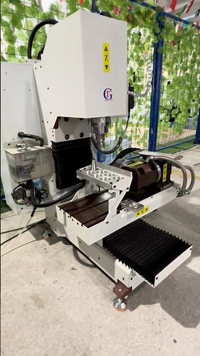 Is this your favorite mini 5-axis CNC machine?#cnc #cncmachine #CNCmachining #cncmachinist #5axis