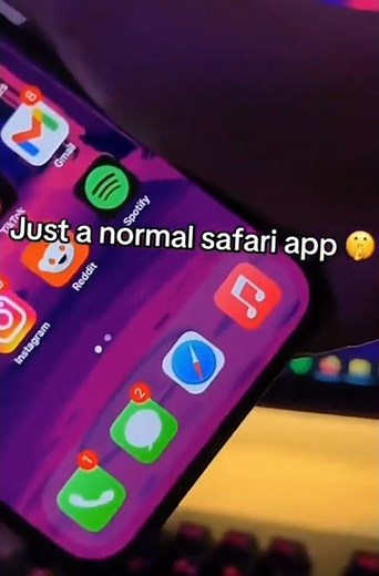 Hidden feature of safari app | 🤯 #ios #iphone #tech #iphonetips #hiddenfeature #smartphone