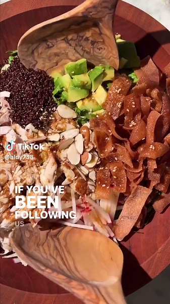 Sesame Ginger Chicken Salad Recipe for New Year’s Day