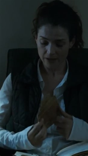 Recommendation Community on Instagram: "This scene from Benjamin Button has always stayed with me. To able to know different perspectives, to understand there’s more to life than purpose, to meet new people to find ideas you agree with and you don’t agree with, maybe getting an answer is not the conclusion, but the journey towards it is. Benjamin Button is one such film. David Fincher directs the film with an unusual softness, resisting spectacle even when the concept allows it. His control is m