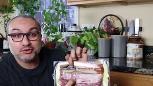 تعرف إن فيه بيكون Bacon بقر وتركي حلال ؟ هتعرف ازاي تاكل نوعين من اللحم المقدد الحلال لما تتفرج على الفيديو الجاي! تابعونا على هاشتاج #صح_وعافية أعرف الصح وخد منه العافية https://beezkneez.net/blog/bacon/ | BeezKneez.net