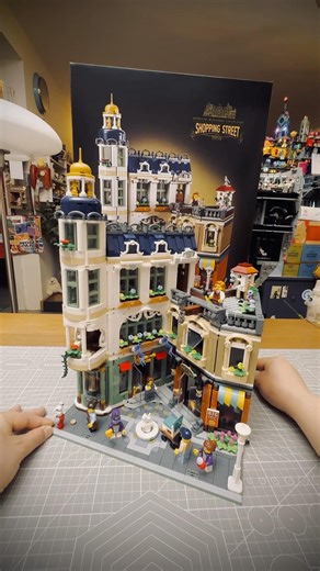 Lego shopping street building. #lego #legoicons #stopmotion