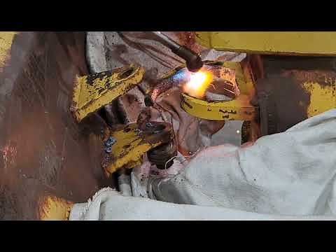 D4c Caterpillar Dozer Blade Repair