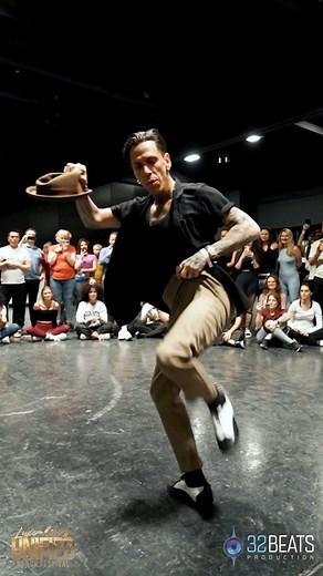 34K views · 394 reactions | A little improvising during my workshop…. Salsa LA style You can’t always plan all your moves … @johnnyvazquez_official @unifieddancefestival #salsa #johnnyvazquez #salsero #salseros #salsadancing #salsadancer #salsadance #lastyle #on1 #salsaon1 #mensstyle #salsadura #salsalovers #salsaybachata #salsacubana #salsamambo #salsafestival #dance #dancers #dancing #dancelife #dancer #dancevideo #dancerlife #baile #ballo #bailando | Johnny Vazquez | Facebook