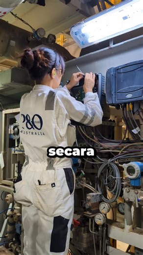 💻 Video Tutorial Mikrotik Lengkap – Panduan Lengkap dari Dasar hingga Mahir dengan Mudah! 🤔 Baru pertama kali pegang Mikrotik? Tenang, video ini membimbing dari dasar sampai konfigurasi advanced. ✅ Materi runtut & mudah diikuti ✅ Project siap pakai, bisa langsung praktik 💡 Dalam waktu singkat kamu bisa berubah dari pemula jadi teknisi jaringan yang dicari-cari perusahaan 📌 Klik di sini untuk mulai transformasi skill-mu! | Mahir Mikrotik