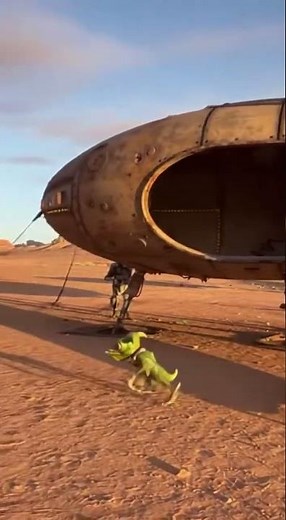 Alien Contact EP3 "Wrong ship, dude." #scifi #alien #firstcontact #shorts