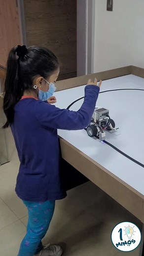 Robótica con Lego Mindstorm EV3 🤖💯 #roboticaeducativa #robotics #robotica #programming #coder #techtok #technology #techlife #stemeducation #legomindstorms #legoeducation #10minds #education